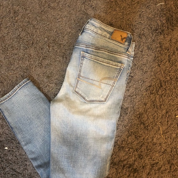 American eagle jeans size 0. never been worn. - Picture 2 of 2